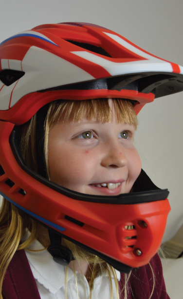Childrens full face helmet